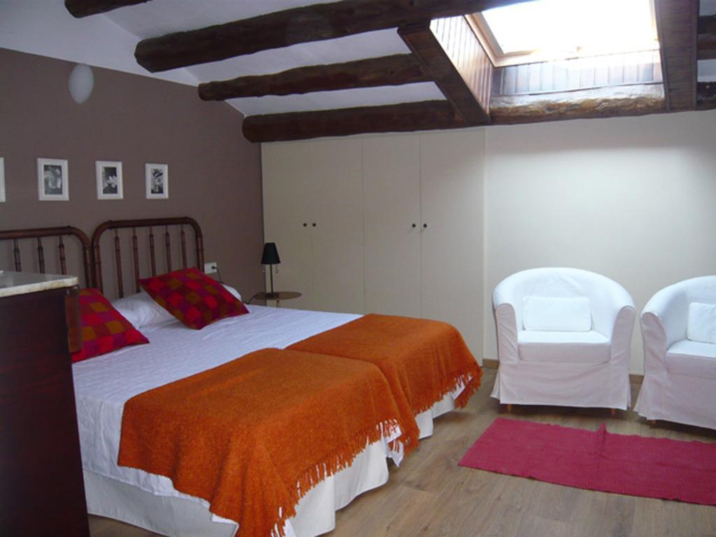 Vilosell Wine Hotel El Vilosell Room photo